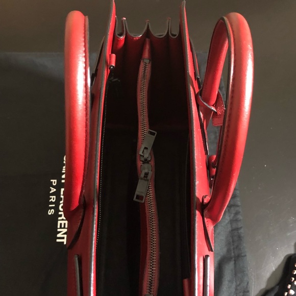 Red leather Saint Laurent small Sac de Jour - Picture 5 of 8